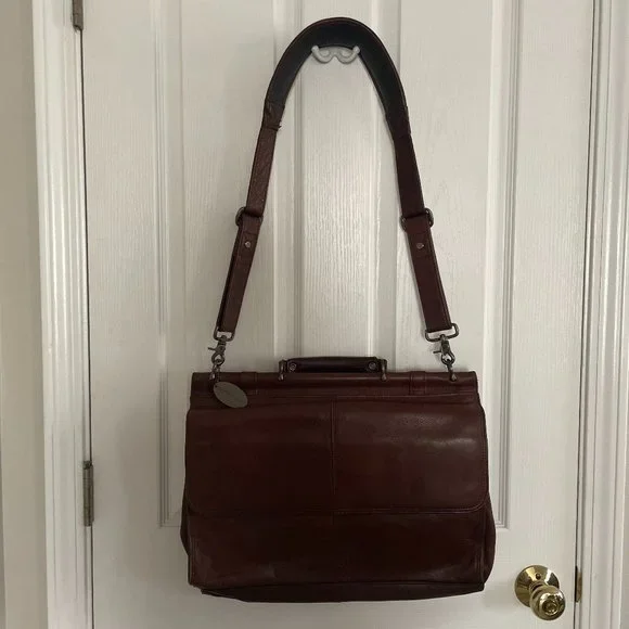 Kenneth Cole Brown Leather Messenger Satchel/Briefcase - Picture 2 of 14